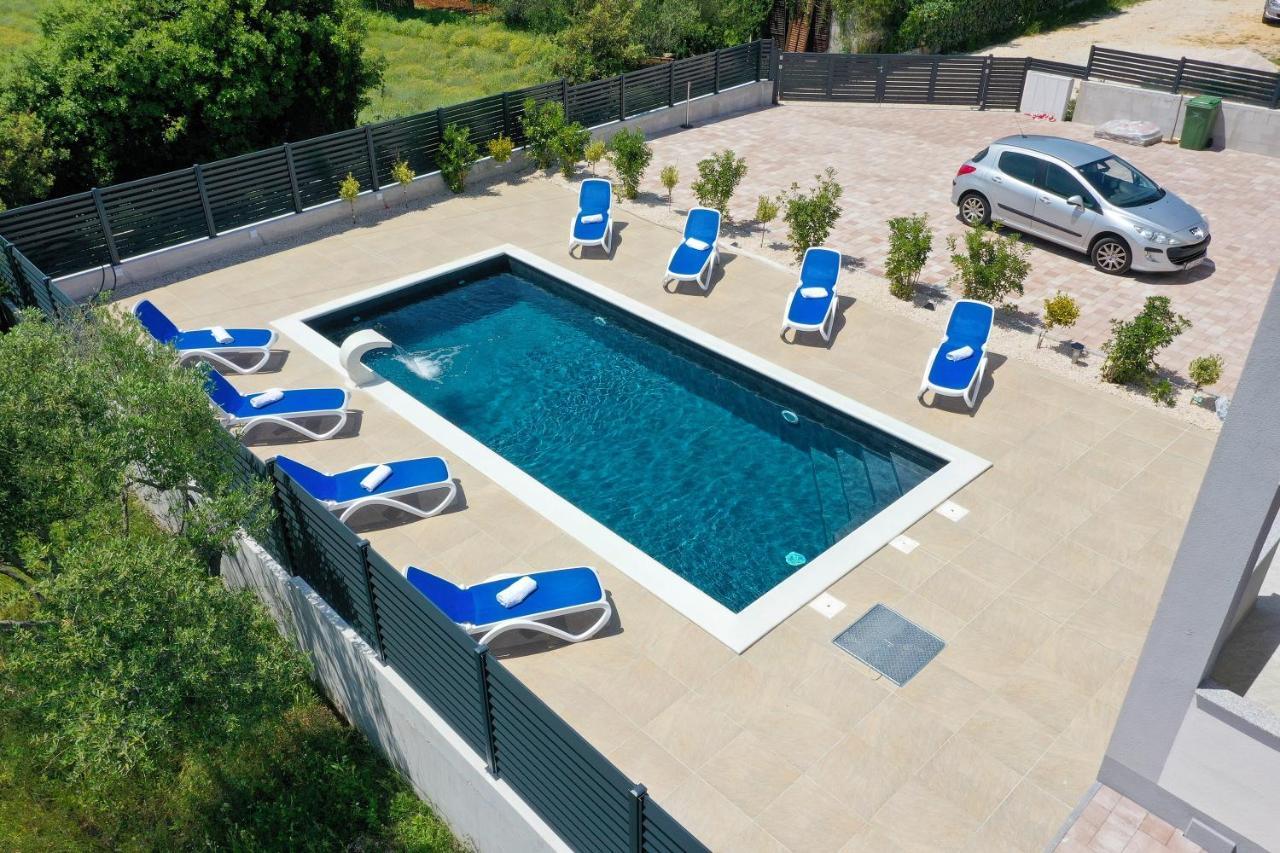 Apartmani Vlado Mitar Sukošan Exterior foto